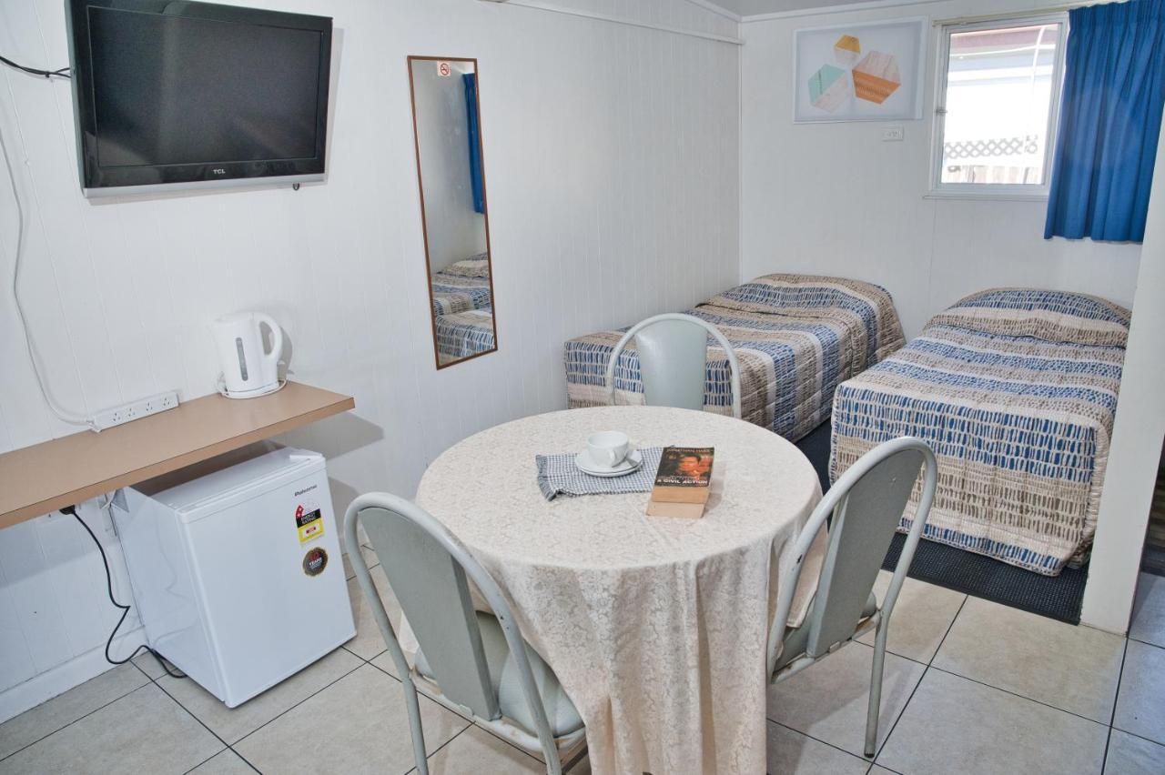 Motel Myall Dalby Esterno foto