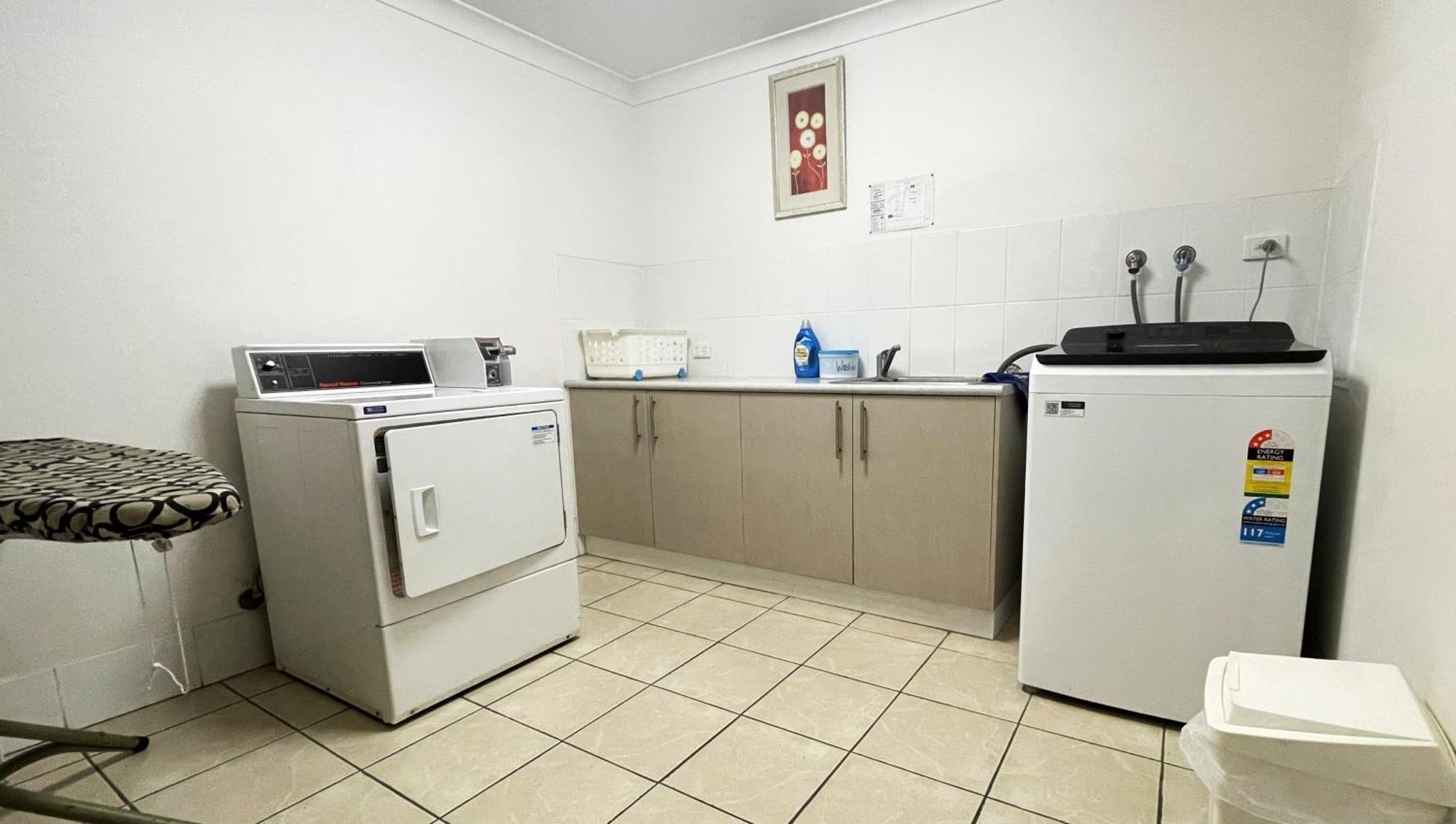 Motel Myall Dalby Esterno foto
