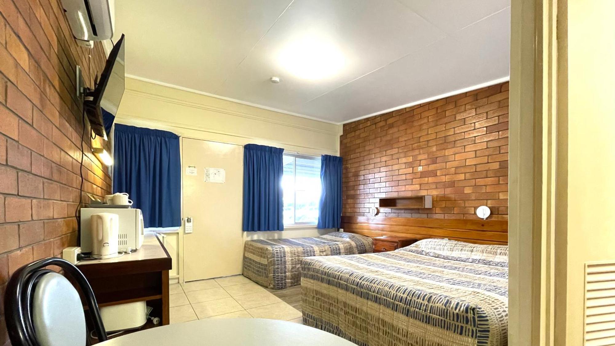 Motel Myall Dalby Esterno foto